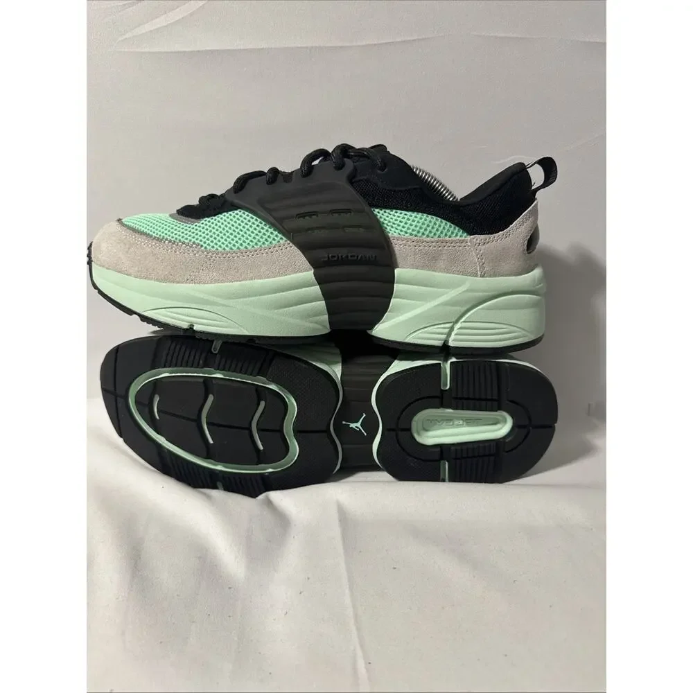 Jordan Trunner O/S Men's Shoes (Black/Neutral Grey/Mint Foam/Green Glow) Size 11